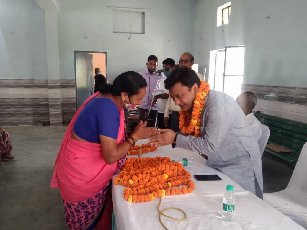 कांग्रेस की झोली में यमकेश्वर विधानसभा सीट लाने वाला सिर्फ एक ही नाम : ब्लॉक प्रमुख महेन्द्र राणा ( कोई नही है दूर दूर तक )