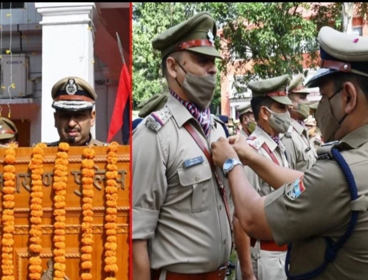 स्वतंत्रता दिवस के अवसर पर उत्तराखंड के कई पुलिस अधिकारियों और कर्मचारियों को सम्मानित किया गया। पुलिस मुख्यालय में आयोजित ध्वजारोहण कार्यक्रम के दौरान डीजीपी अशोक कुमार ने पुलिस अधिकारियों को सम्मानित किया।