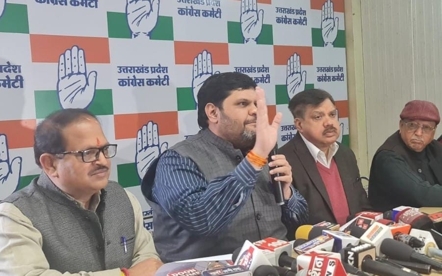 ये डबल इंजन की डबल भ्रस्टाचारी सरकार है, हमारी चार धाम की आस्था से कर रहे खिलवाड़ -कांग्रेस