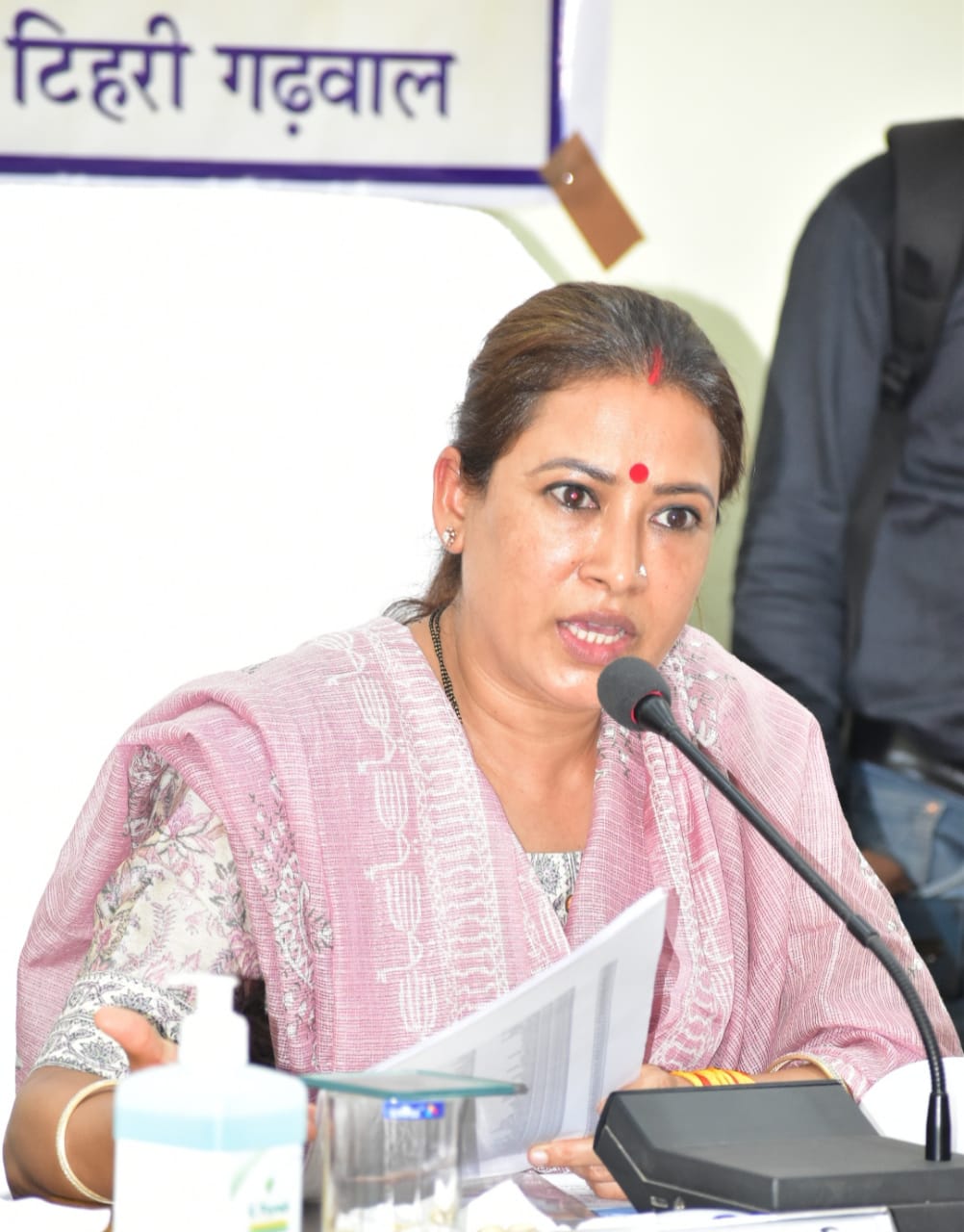 उज्ज्वला योजना से ग्रामीण महिलाओं को मिल रहा है स्वच्छ ईंधन,बेहतर जीवन-रेखा आर्या