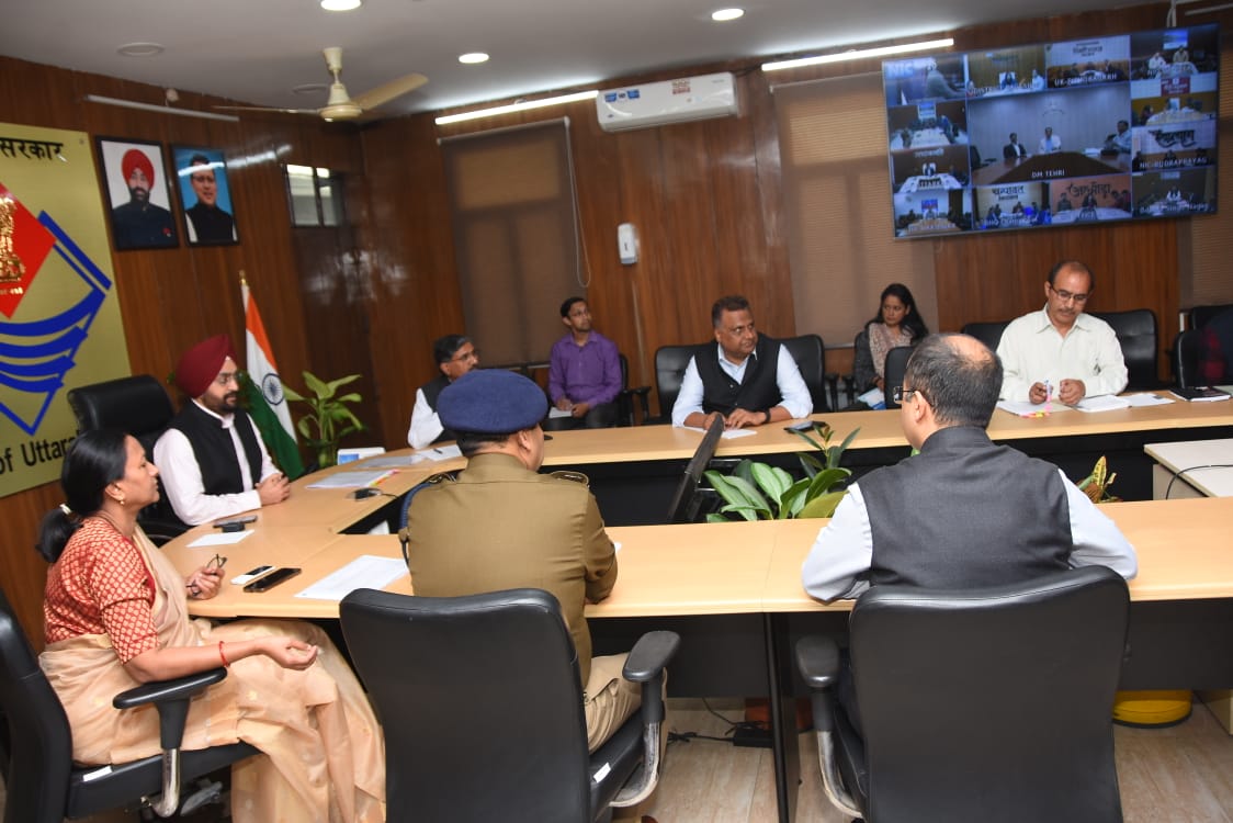 उत्तराखण्ड / देहरादून इलेक्शन मोड पर हो परीक्षाएं सम्पन्न कराने की व्यवस्थाः मुख्य सचिव