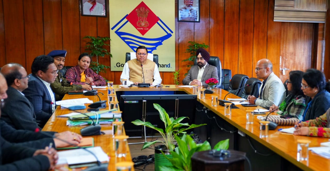 कोविड पर प्रभावी नियंत्रण के लिए राज्य में बूस्टर डोज लगाने के लिए अभियान चलाया जाए- मुख्यमंत्री*