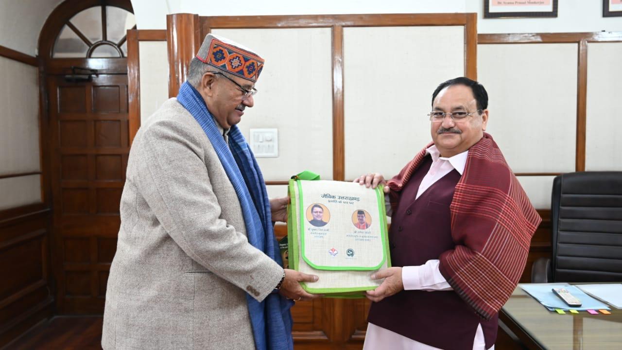 प्रदेश के कृषि एवं कृषक कल्याण मंत्री गणेश जोशी ने नई दिल्ली में भारतीय जनता पार्टी के राष्ट्रीय अध्यक्ष जेपी नड्डा से शिष्टाचार भेंट की