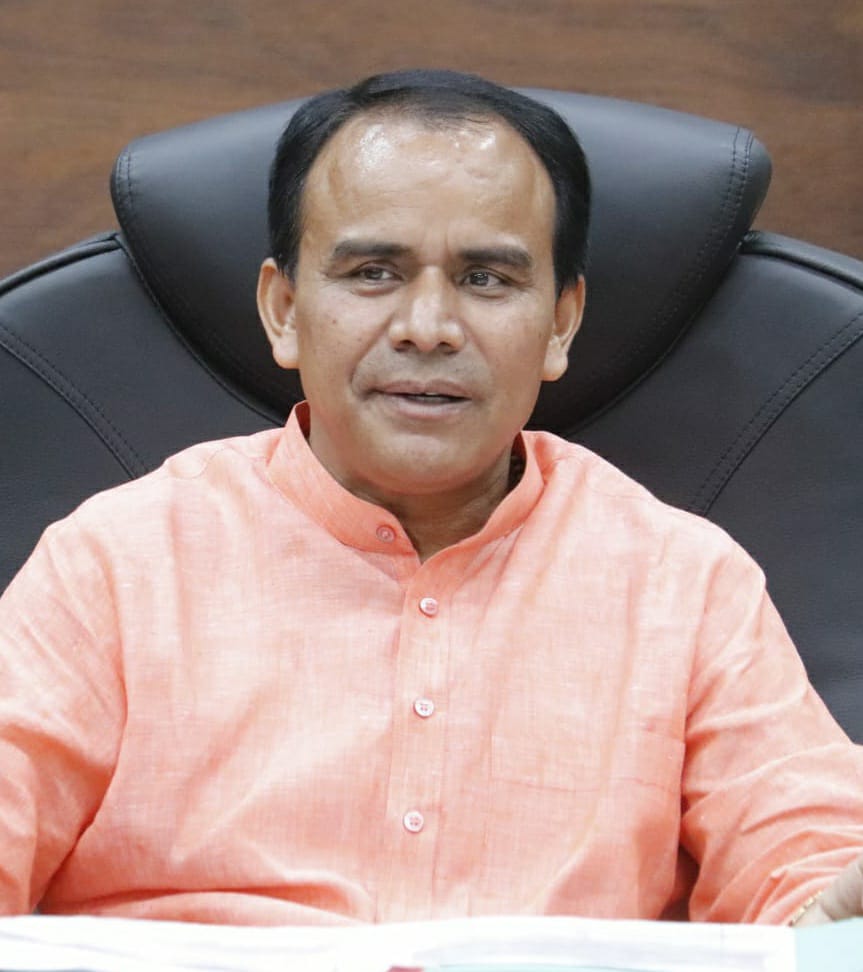 सभी मेडिकल एवं नर्सिंग कालेज में स्थापित होगा ई-ग्रन्थालय : डॉ. धन सिंह रावत