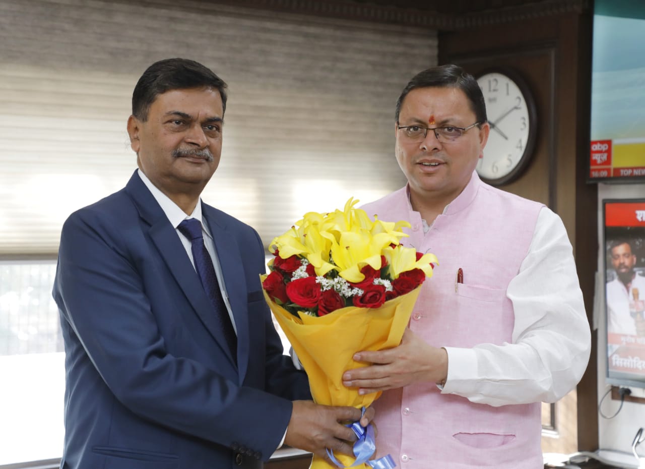 मुख्यमंत्री पुष्कर सिंह धामी ने नई दिल्ली में केन्द्रीय ऊर्जा मंत्री आर के सिंह से भेंट कर माह मार्च-2023 के लिए उत्तराखण्ड राज्य को केन्द्रीय पूल से 300 मेगावाट अतिरिक्त विद्युत प्रदान किये पर धन्यवाद दिया।