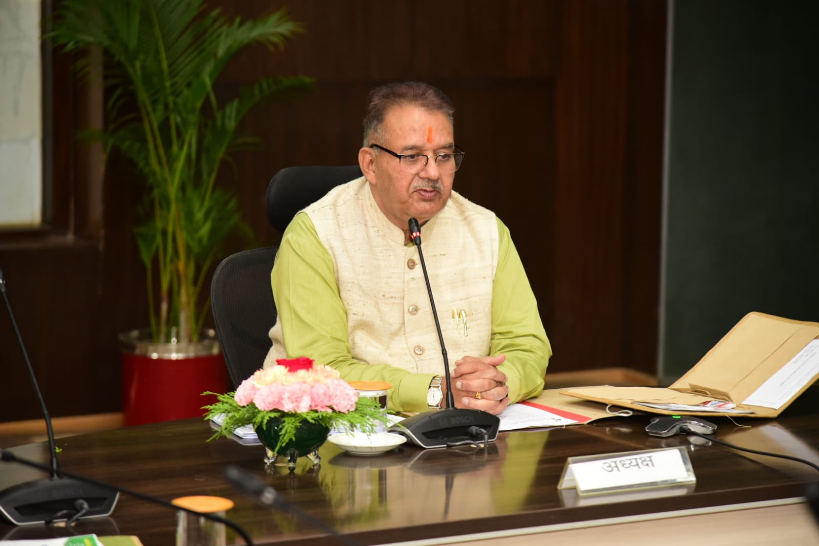 ग्राम्य विकास मंत्री  गणेश जोशी ने कहा कि रोजगार गारन्टी परिषद की बैठक ग्रामीण क्षेत्रों के विकास हेतु अत्यधिक महत्वपूर्ण है। उन्होंने कहा ग्रामीण क्षेत्रों में मनरेगा तहत कार्यों को बढ़ावा देना सरकार की प्राथमिकता है…