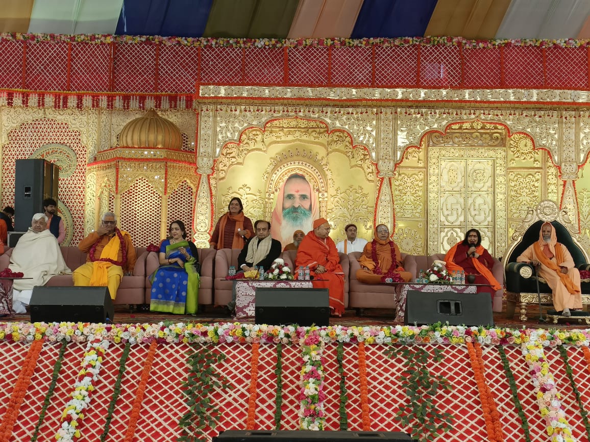 मुख्यमंत्री धामी ने मथुरा में साध्वी ऋतंभरा के षष्ठिपूर्ति महोत्सव में शामिल हुए। मुख्यमंत्री ने साध्वी ऋतंभरा को वात्सल्य और ममता की प्रतिमूर्ति बताते हुए शुभकामना दी तथा उनके सुदीर्घ जीवन की कामना की