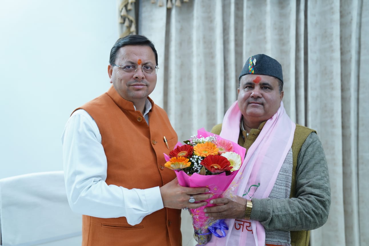 मुख्यमंत्री धामी ने महेंद्र भट्ट को बधाई एवं शुभकामनाएं देते हुए कहा कि संसद के उच्च सदन में उनकी उपस्थिति से प्रदेश के विकास सम्बन्धी कार्यों को प्रबलता मिलेगी