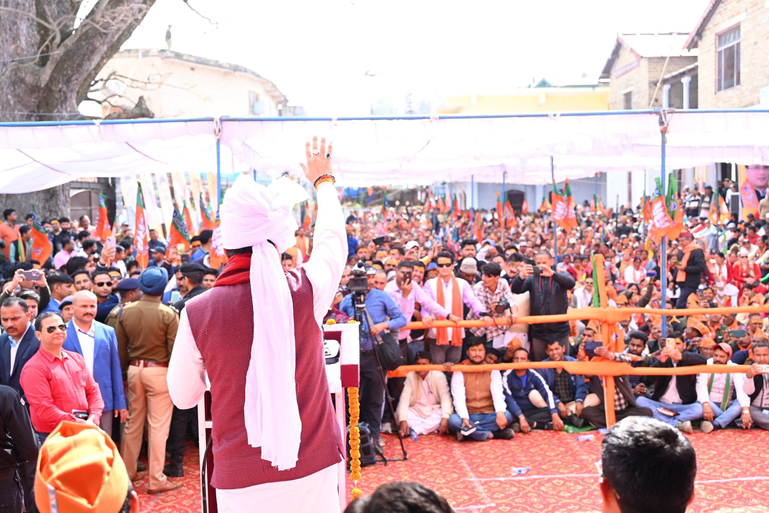2014 के बाद देश तेज़ी से आगे बढ़ा है। प्रधानमंत्री मोदी जी के नेतृत्व में भगवान राम के भव्य मंदिर का निर्माण कार्य हुआ है:धामी
