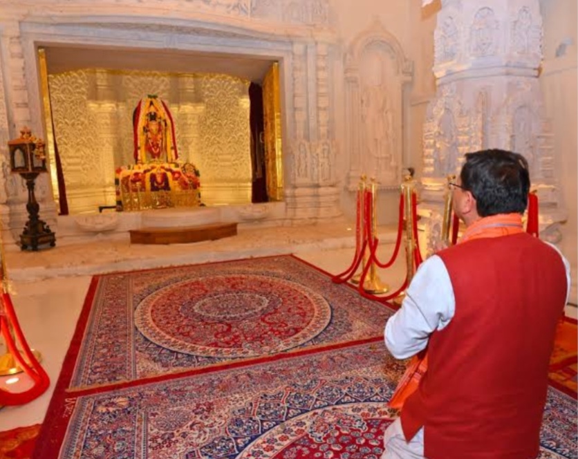 प्रभु श्री राम के आशीर्वाद से जल्द ही श्रद्धालुओं के लिए उत्तराखण्ड भवन का निर्माण कार्य प्रारंभ किया जाएगा:धामी