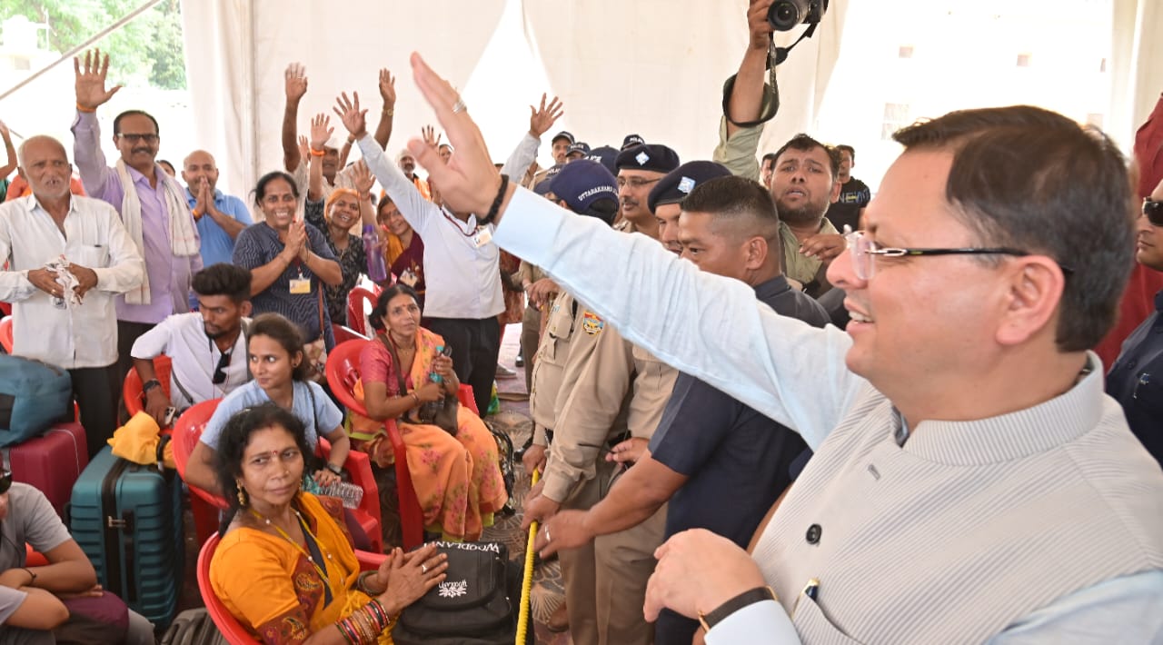 यात्रा पर आने वाले श्रद्धालुओं की यात्रा सुरक्षित एवं सुगमता से पूरी हो, तथा कोई परेशानी श्रद्धालुओं को न हो, यही हमारी प्राथमिकता :धामी