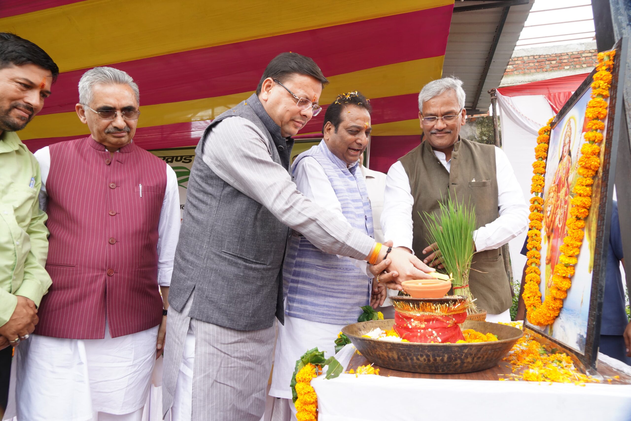 उत्तराखण्ड को देश का अग्रणी राज्य बनाने के लिए राज्य सरकार तेजी से सही दिशा में आगे बढ़ रही है : धामी