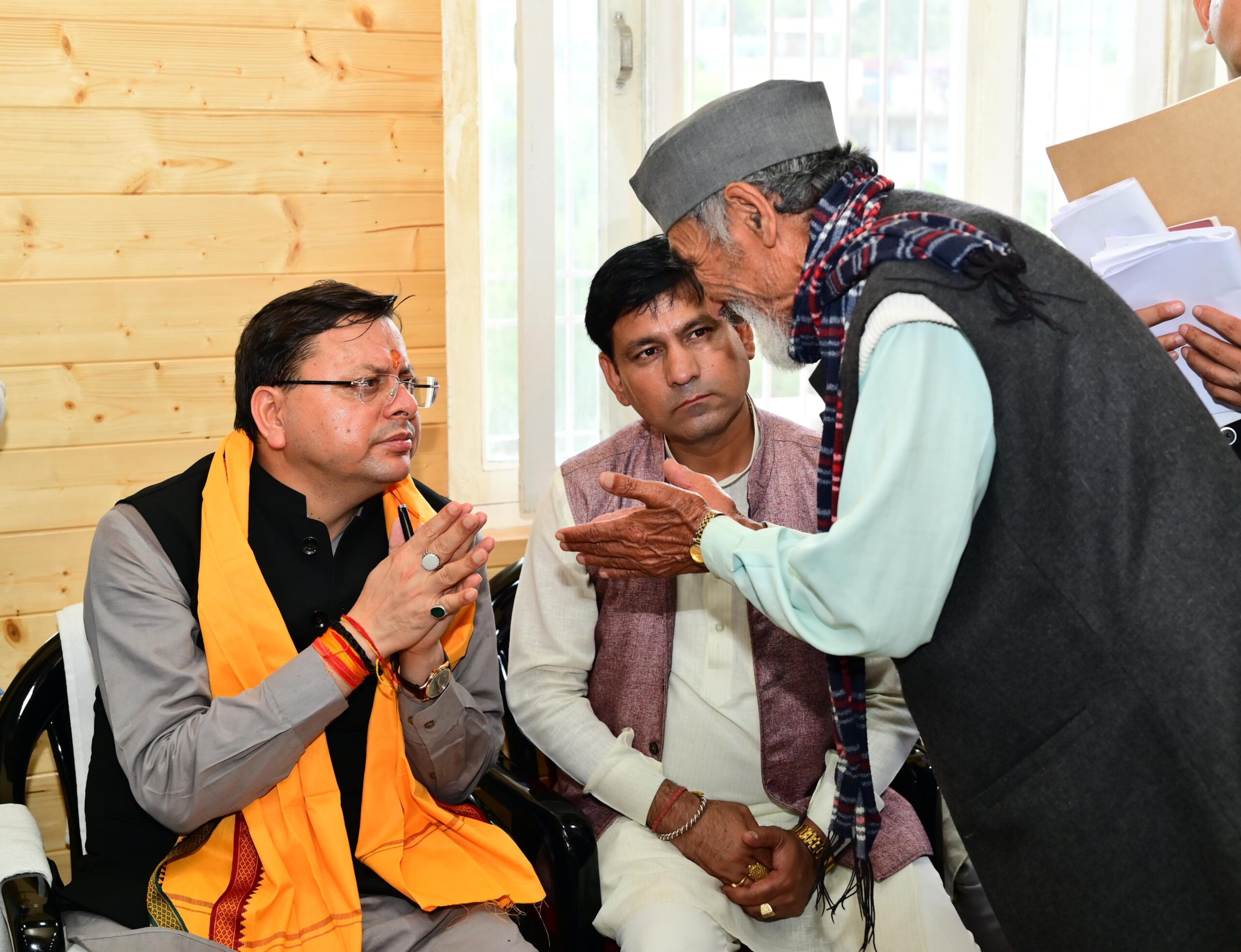 जनता की सेवा ही हम सभी का प्रथम कर्तव्य है सरलीकरण, समाधान निस्तारण राज्य सरकार का मूल मंत्र है, जिसका आभास जन-जन को होना चाहिए:धामी