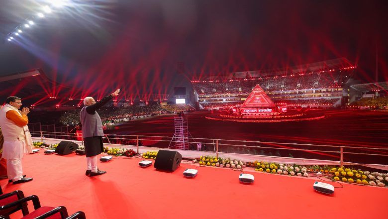 राष्ट्रीय खेलों की ग्रीन गेम्स की थीम पर प्रधानमंत्री प्रभावित नजर आए। ई-वेस्ट से पदक निर्माण, विजेता खिलाड़ियों के स्तर पर पौधरोपण जैसी पहल पर प्रधानमंत्री खूब बोले