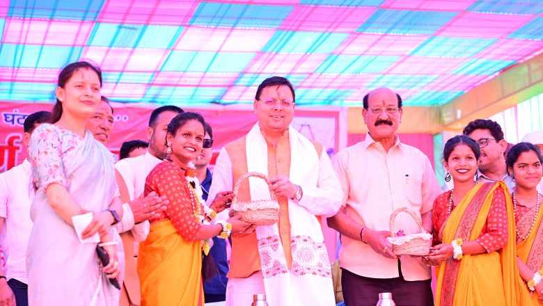 फार्म मशीनरी, एप्पल मिशन, नई पर्यटन नीति, नई फिल्म नीति, सौर स्वरोजगार, पर्यटन, कृषि आदि अनेकों क्षेत्रों में सम्भावना के द्वार खुल रहे हैं   