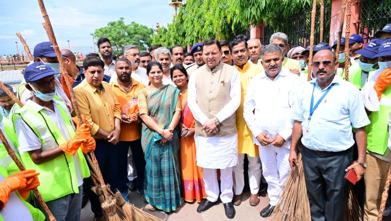 मुख्यमंत्री ने कहा कि माँ और प्रकृति दोनों की सेवा करना हमारा कर्तव्य है। यह अभियान समाज में पर्यावरण के प्रति जिम्मेदारी का भी संदेश देता  है    