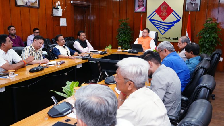 मुख्यमंत्री ने अधिकारियों को निर्देश दिए कि मसूरी और देहरादून के बीच यातायात के दबाव को कम करने के लिए वैकल्पिक मार्गों पर तेजी से कार्य किया जाए