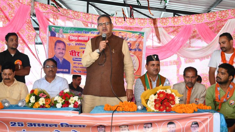मंत्री गणेश जोशी ने कहा कि धामी सरकार ने समान नागरिक संहिता (यूसीसी) लागू, नकल विरोधी कानून, धर्मांतरण कानून, दंगारोधी कानून, लैंड जिहाद जैसे ऐतिहासिक निर्णय लिए गए हैं
