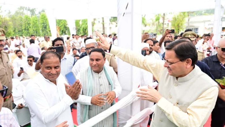 मुख्यमंत्री  धामी ने  कहा कि सरकार देवभूमि उत्तराखंड की डेमोग्राफी को संरक्षित रखने के लिए पूर्ण प्रतिबद्धता के साथ कार्य कर रही है   