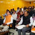 मुख्यमंत्री ने अधिकारियों को परियोजना से संबंधित सभी कार्यों को जनता की अपेक्षाओं एवं स्थानीय आस्था के अनुरूप करने के निर्देश दिए   