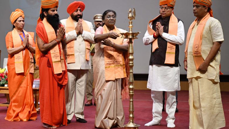 मुख्यमंत्री धामी ने कहा राष्ट्रपति द्रौपदी मुर्मु के व्यक्तित्व में मातृत्व की ममता, सेवा का संकल्प और राष्ट्र के प्रति अटूट समर्पण का अद्भुत संगम निहित है