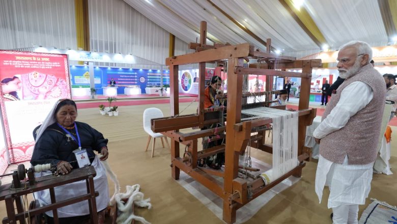 प्रधानमंत्री ने राज्य स्थापना की रजत जयंती पर एफआरआई, देहरादून में आयोजित विशेष कार्यक्रम में विभिन्न क्षेत्रों के हितधारकों से किया संवाद