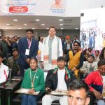 मुख्यमंत्री धामी ने विश्व दिव्यांगजन दिवस के अवसर पर समाज कल्याण विभाग द्वारा हल्द्वानी एमबीपीजी कॉलेज ऑडिटोरियम में राज्य स्तरीय दक्षता पुरस्कार वितरण समारोह में दिव्यांगजन प्रतिभागियों को पुरस्कार राशि, मेडल, प्रशस्ति पत्र एवं मानपत्र प्रदान किए