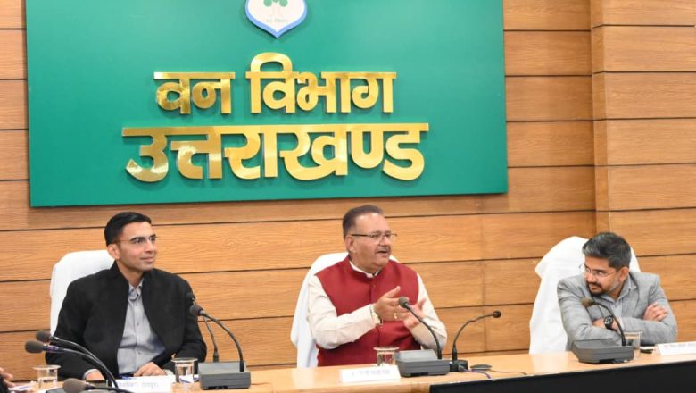 मंत्री गणेश जोशी ने कहा कि कार्निवाल प्रदेश की संस्कृति, परंपराओं और स्थानीय उत्पादों को बढ़ावा देने का महत्वपूर्ण अवसर है, इसलिए इनके व्यापक प्रचार-प्रसार पर विशेष ध्यान दिया जाए