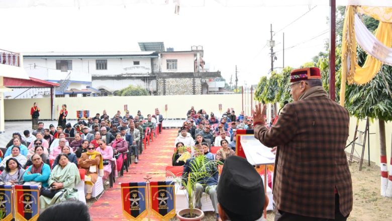 मंत्री गणेश जोशी ने नयागांव विजयपुर हाथीबड़कला स्थित मल्टीपर्पज हॉल में ऑल इंडिया गोरखा एक्ससर्विसेस वैलफेयर एसोसिएशन द्वारा आयोजित धन्यवाद एवं सम्मान समारोह में मुख्य अतिथि के रूप में प्रतिभाग किया