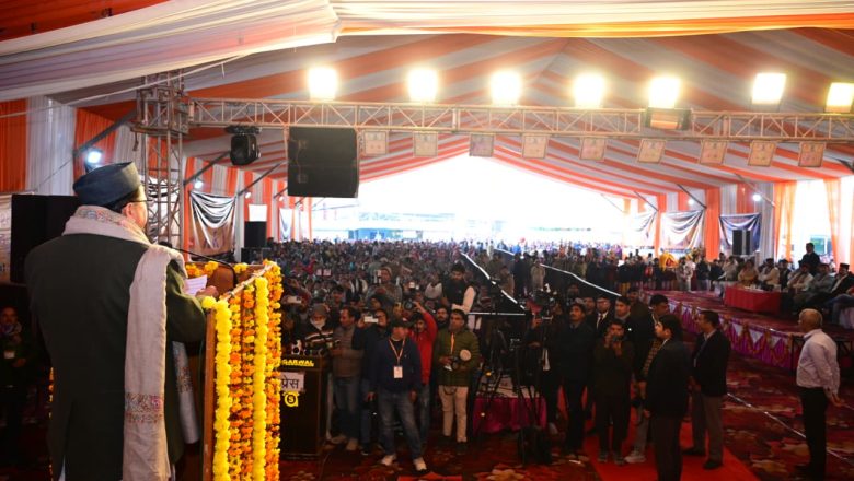 मुख्यमंत्री धामी ने कहा कि 27 हजार से अधिक युवाओं को पारदर्शिता के साथ नौकरी मिली है