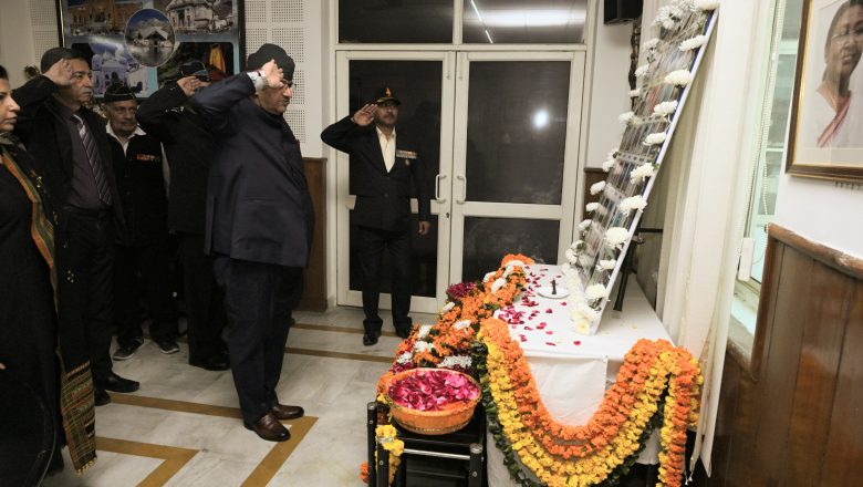 मंत्री जोशी ने कहा कि बालाकोट एयर स्ट्राइक भारत की सैन्य शक्ति और दृढ़ संकल्प का प्रमाण है, जिसके बाद शत्रु राष्ट्र भारत की ताकत को हल्के में लेने की भूल नहीं करेगा