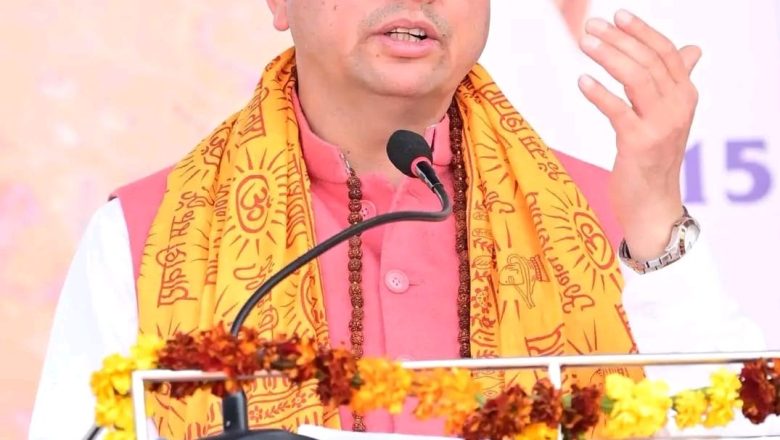 मुख्यमंत्री धामी ने प्रदान की विभिन्न विकास योजनाओं के लिए ₹ 242 करोड की वित्तीय स्वीकृति