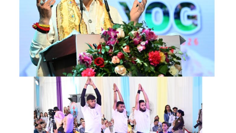 मुख्यमंत्री धामी ने कहा कि ये अंतरराष्ट्रीय योग महोत्सव पिछले 35 वर्षों से योग की परंपरा को विश्व के कोने-कोने तक पहुँचाने में महत्वपूर्ण भूमिका निभा रहा है