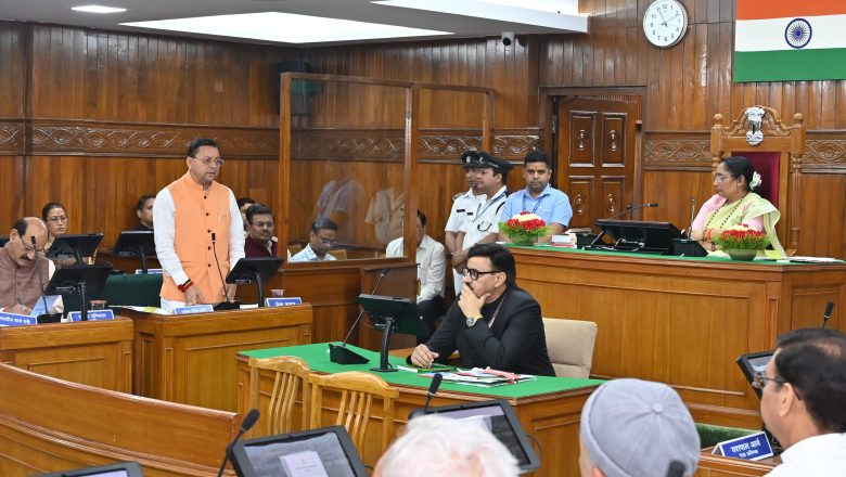 मुख्यमंत्री धामी ने कहा अब देश की मातृशक्ति पूरी तरह से समझ चुकी है कि कौन उनके अधिकारों के लिए ईमानदारी से प्रयास कर रहा है।