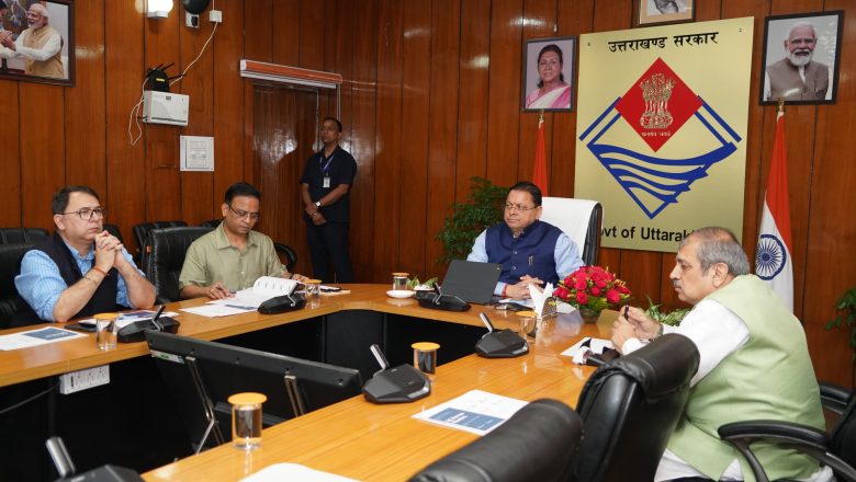 मुख्यमंत्री धामी ने पर्वतीय क्षेत्रों में पेयजल स्रोतों के संरक्षण एवं पुनर्जीवीकरण, वर्षा जल संचयन तथा जल स्रोतों के पुनर्भरण पर विशेष ध्यान देने के निर्देश दिए