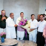 मुख्यमंत्री धामी ने देहरादून में सर्राफ मंडल की भव्य एग्जीबिशन का किया अवलोकन